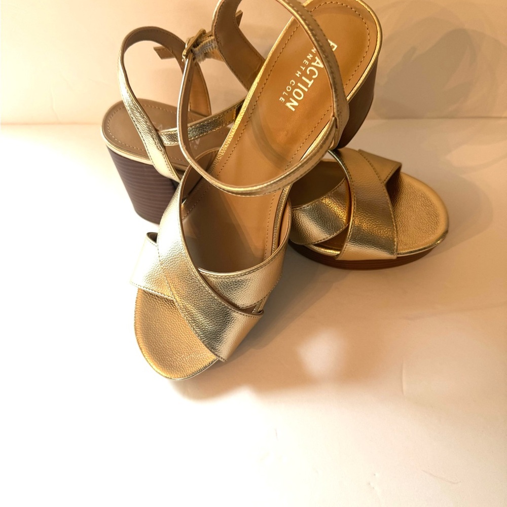 Kenneth Cole Platform Gold Heels